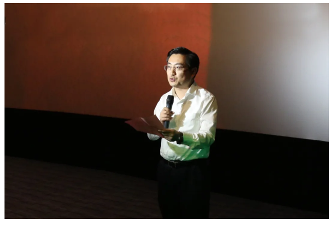 聚焦公交勞模，弘揚(yáng)英雄精神 電影《一路同行》山東首映式成功舉行！