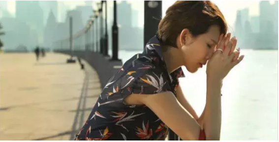 人民日?qǐng)?bào)海外版談電視劇《海上嫁女記》:當(dāng)中年女性成為主角 人民日?qǐng)?bào)海外版談電視劇《海上嫁女記》:當(dāng)中年女性成為主角